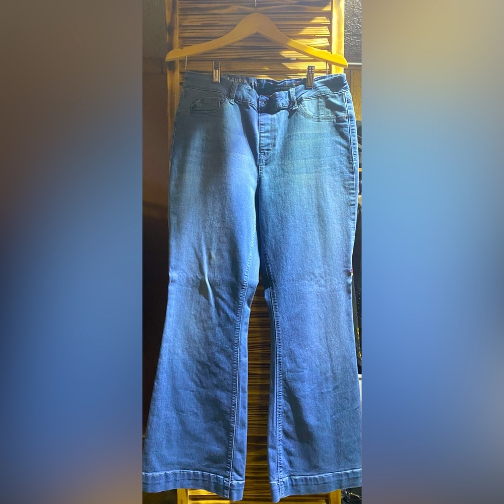 Laurie Felt wide leg pull on jean large